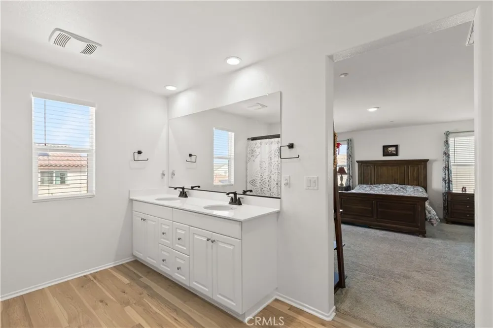 214 Knotgrass Street Hemet, CA 92543