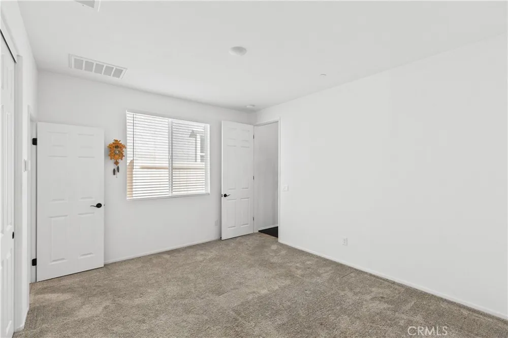214 Knotgrass Street Hemet, CA 92543