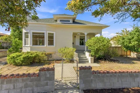 1289 Fremont Street