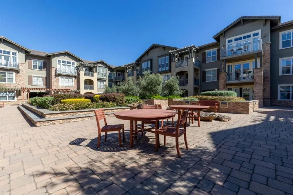 2881 Meridian Avenue #249 San Jose, CA 95124