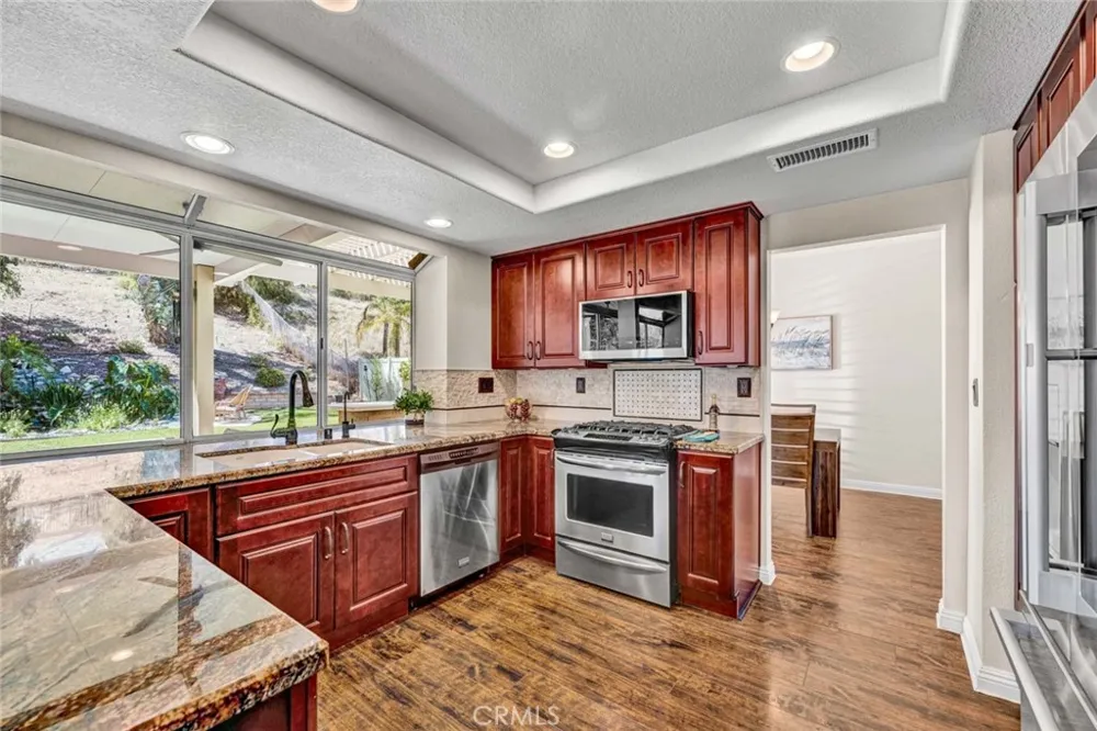 13105 Fescue Court Corona, CA 92883