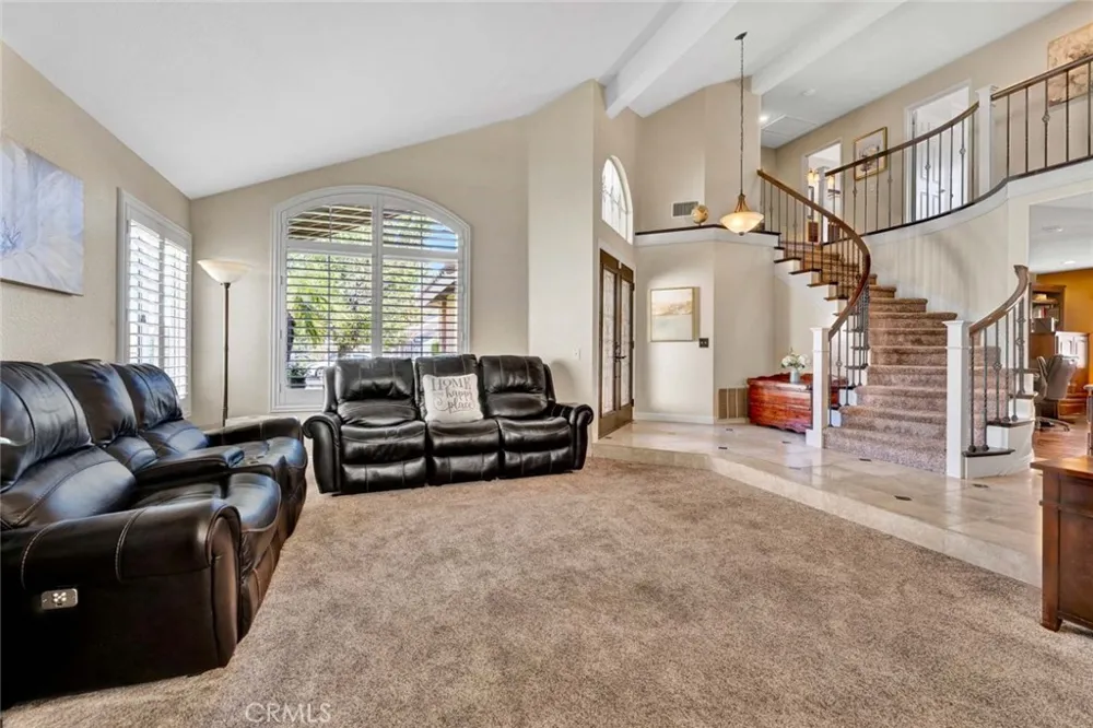 13105 Fescue Court Corona, CA 92883