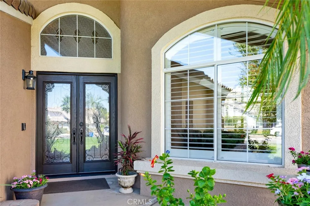 13105 Fescue Court Corona, CA 92883