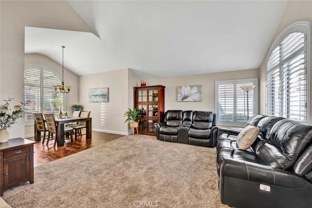 13105 Fescue Court Corona, CA 92883