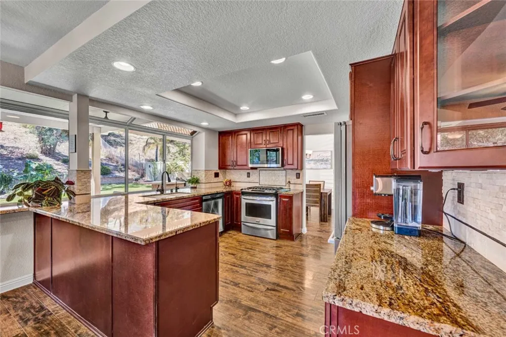 13105 Fescue Court Corona, CA 92883