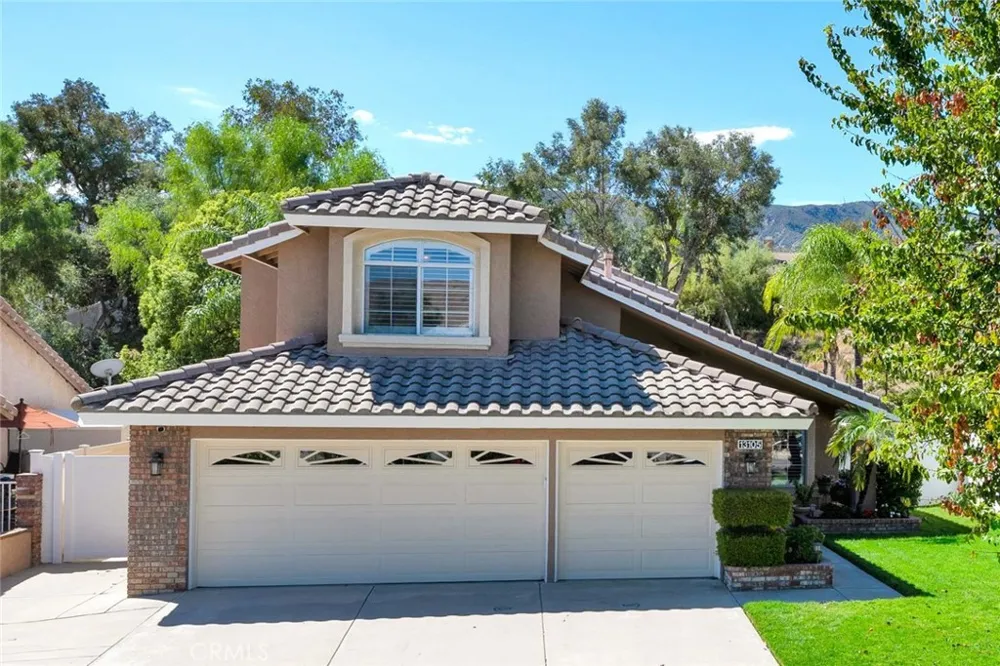 13105 Fescue Court Corona, CA 92883