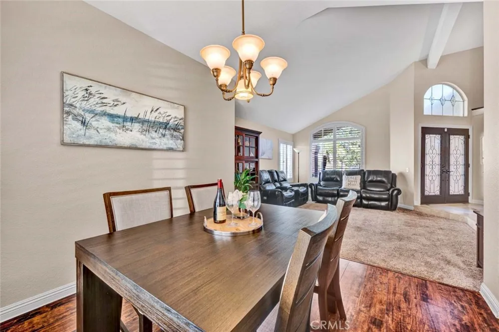 13105 Fescue Court Corona, CA 92883