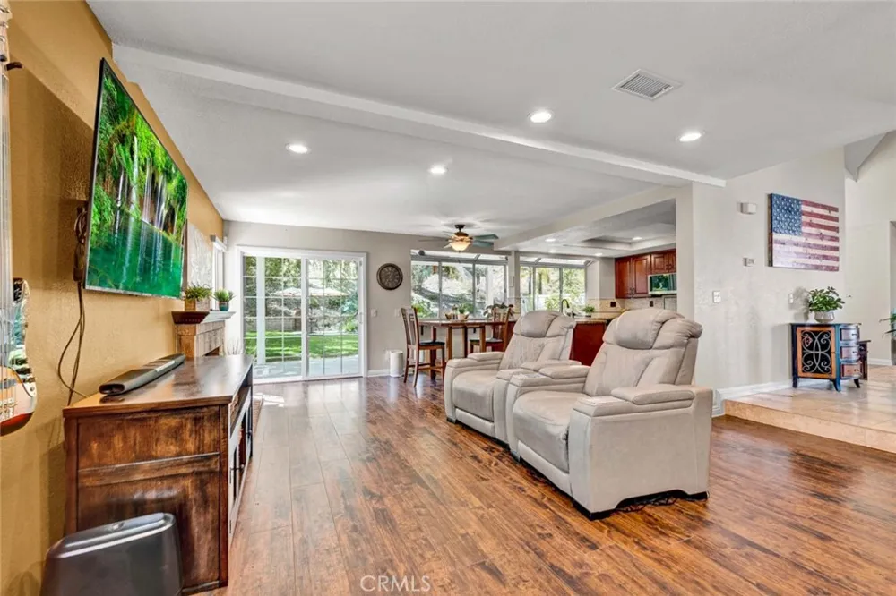13105 Fescue Court Corona, CA 92883