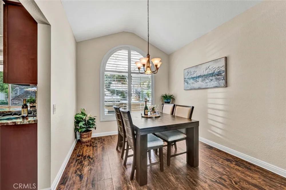 13105 Fescue Court Corona, CA 92883