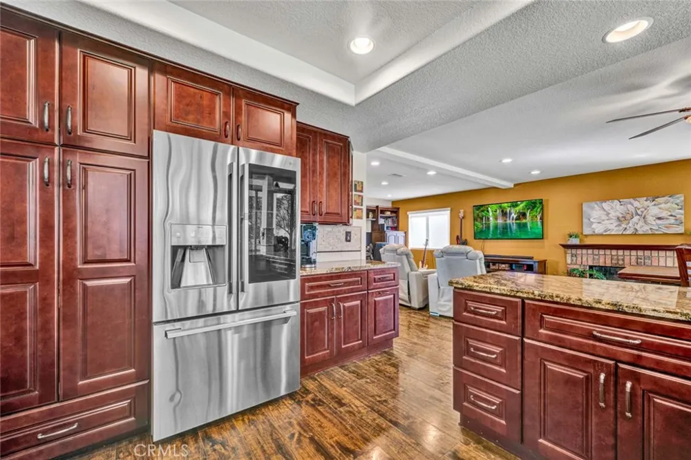 13105 Fescue Court Corona, CA 92883