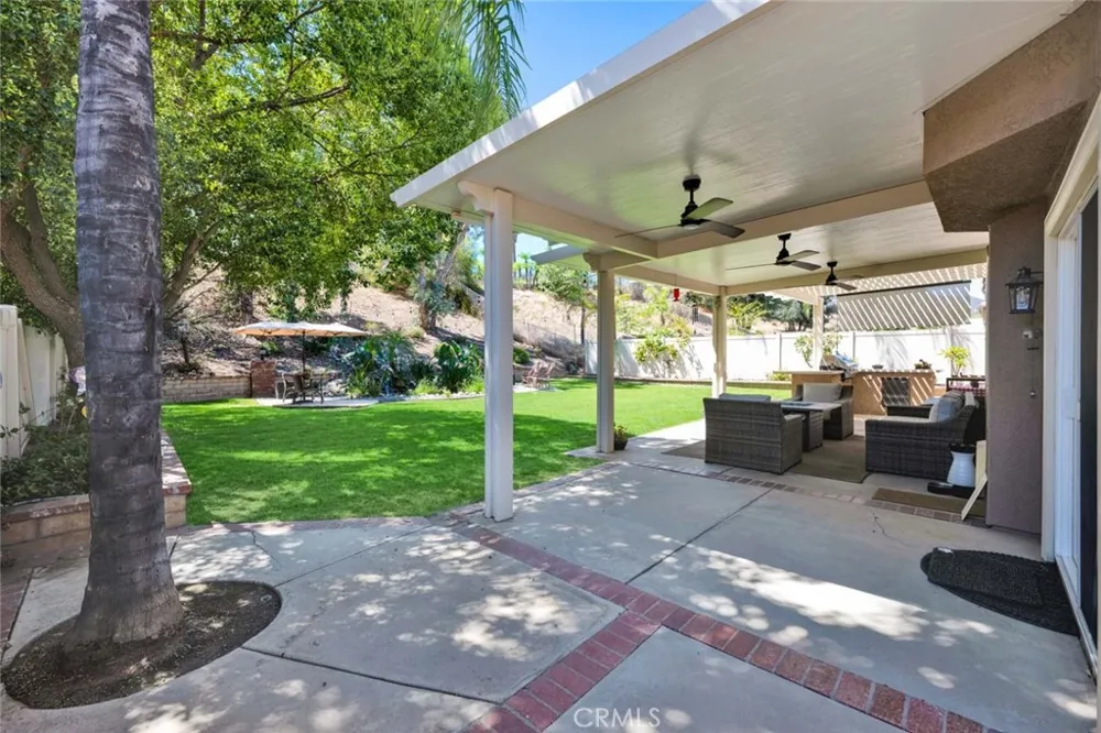 13105 Fescue Court Corona, CA 92883