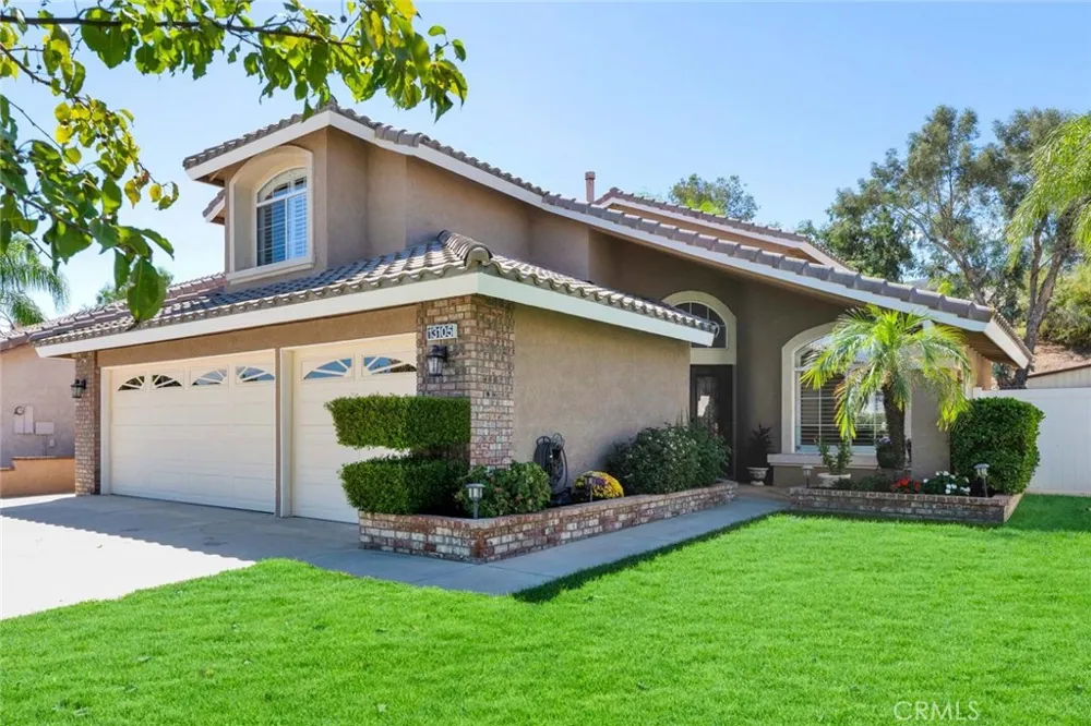 13105 Fescue Court Corona, CA 92883