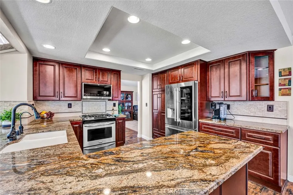 13105 Fescue Court Corona, CA 92883