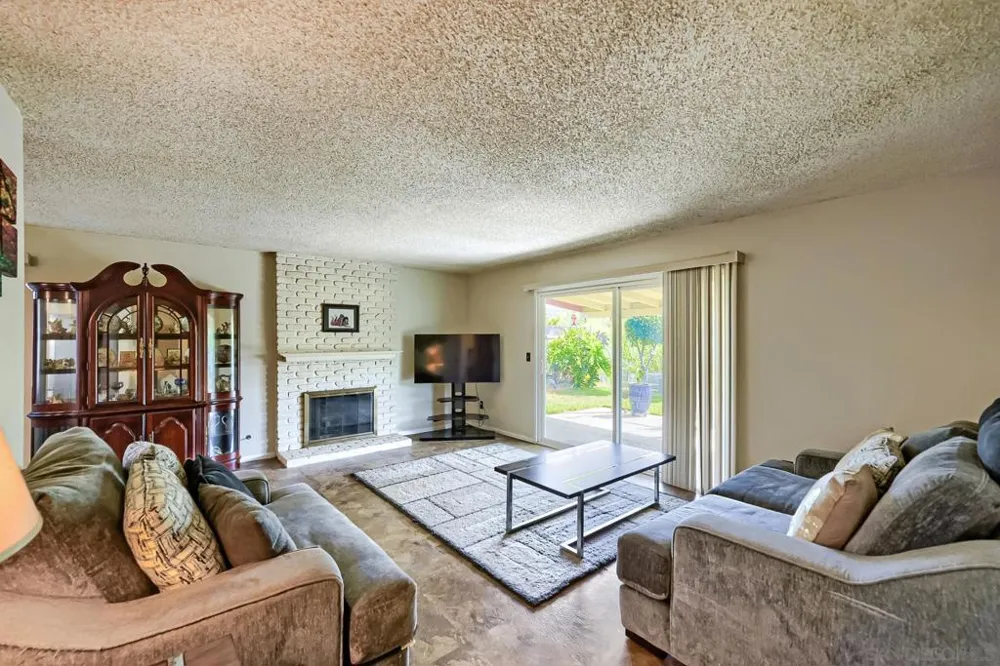 9959 PEBBLE BEACH DR Santee, CA 92071