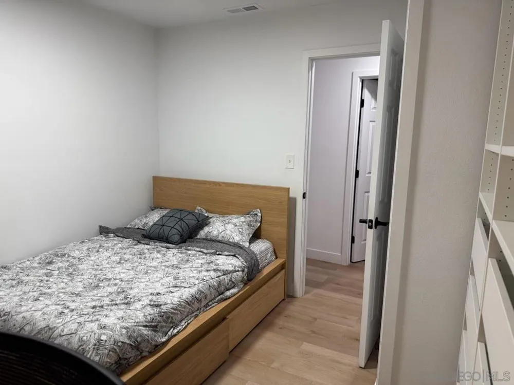 664 Carefree Dr #2 San Diego, CA 92114