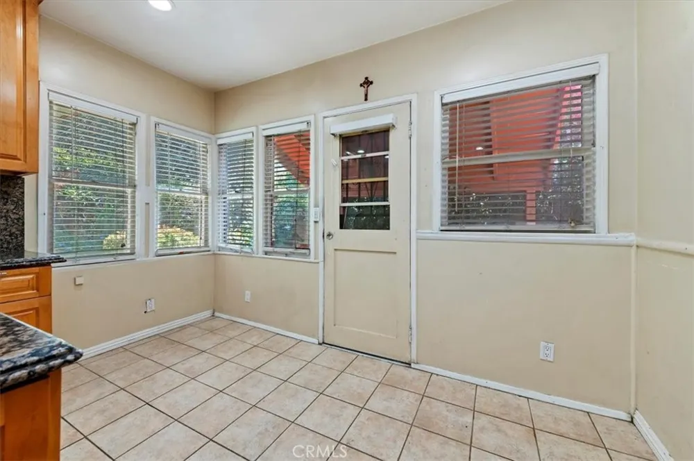 190 E Arrow Claremont, CA 91711