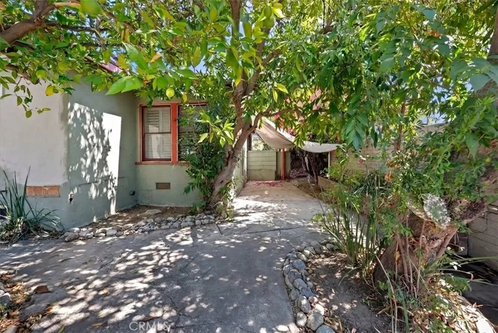 190 E Arrow Claremont, CA 91711