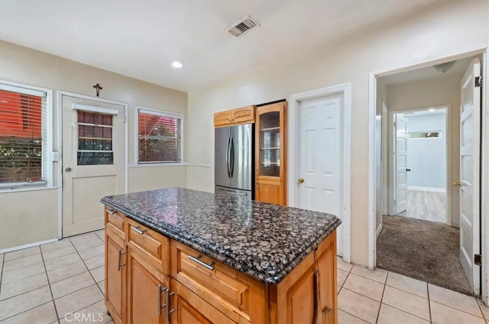 190 E Arrow Claremont, CA 91711