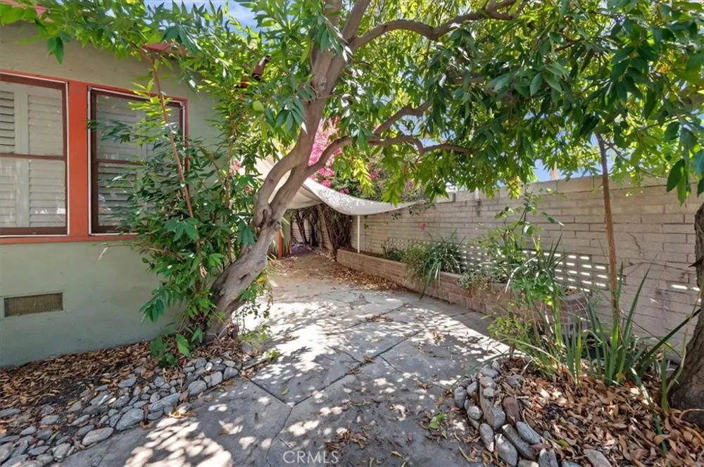 190 E Arrow Claremont, CA 91711