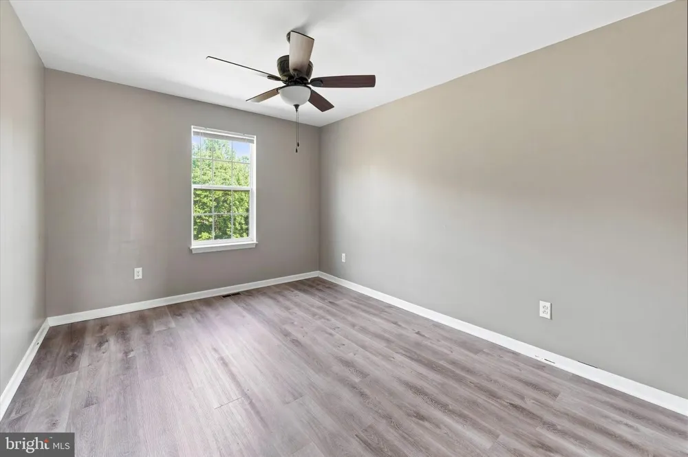 34 MUNRO ROAD Newark, DE 19711