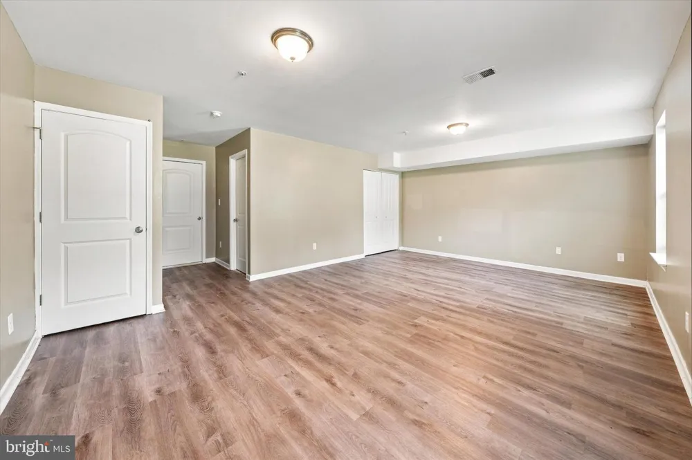 34 MUNRO ROAD Newark, DE 19711