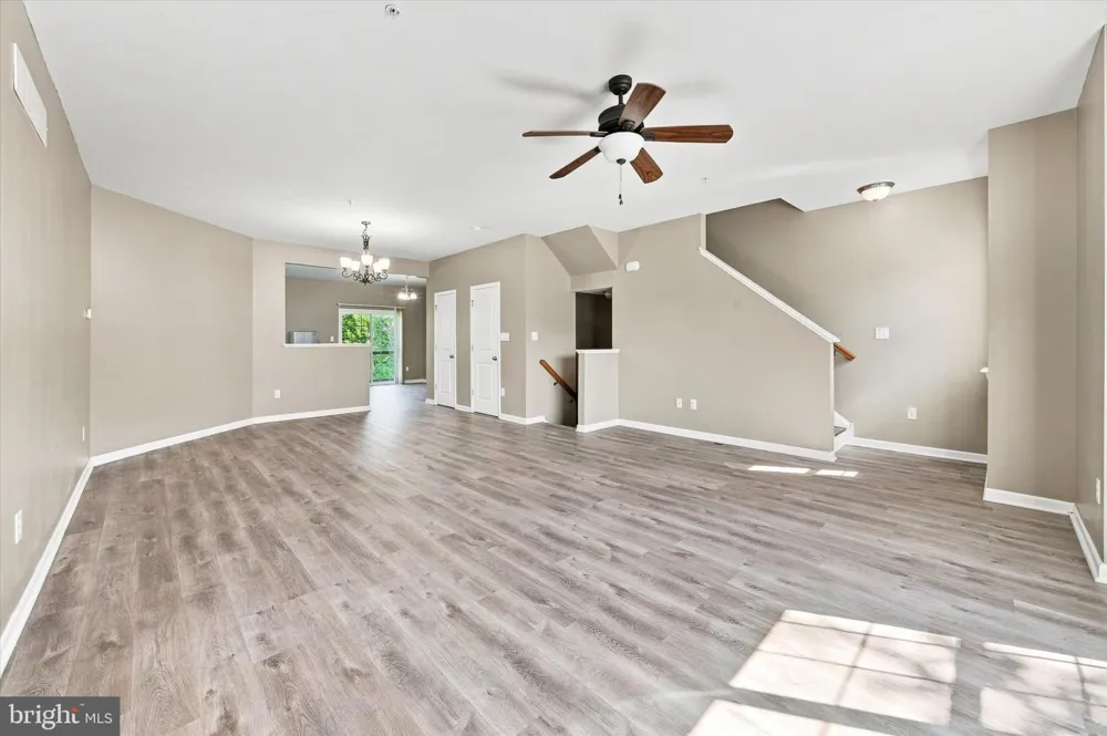 34 MUNRO ROAD Newark, DE 19711
