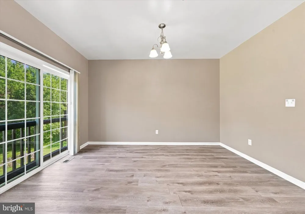 34 MUNRO ROAD Newark, DE 19711