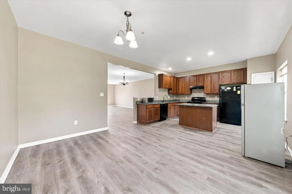 34 MUNRO ROAD Newark, DE 19711