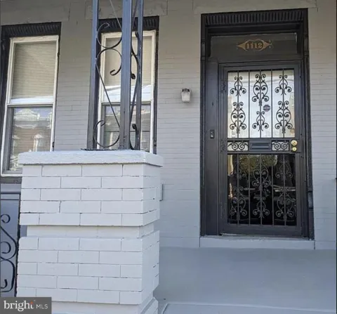 1112 W TIOGA STREET