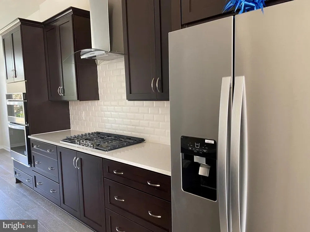 1708 ANDERSON ROAD Mclean, VA 22102