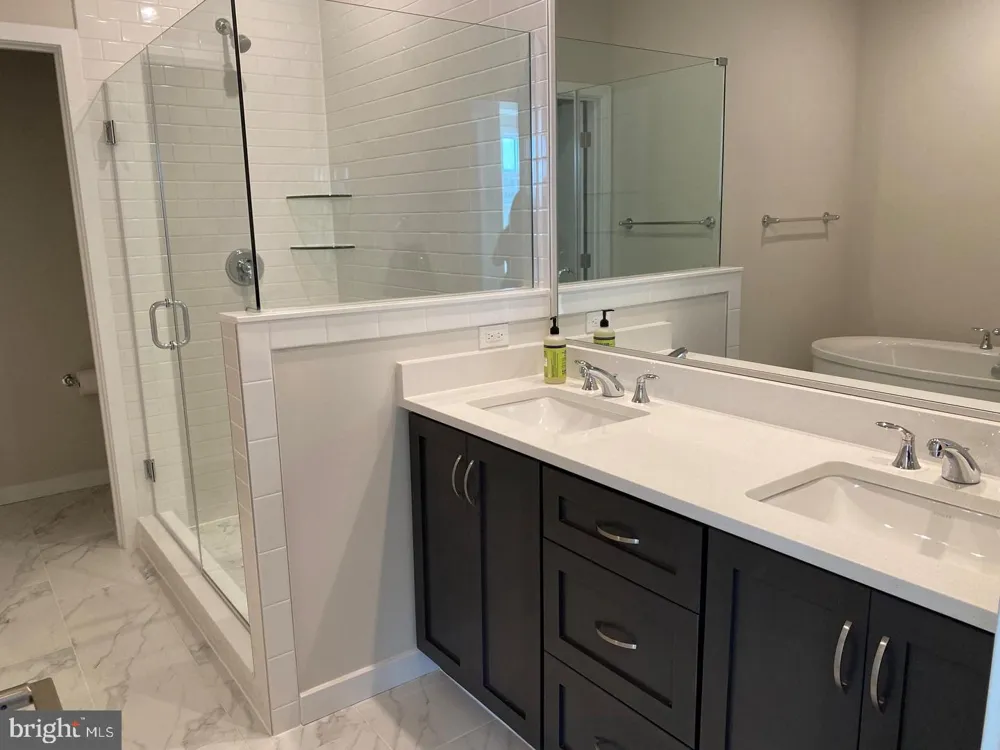 1708 ANDERSON ROAD Mclean, VA 22102