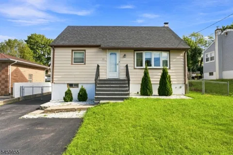 13 Kovach St
