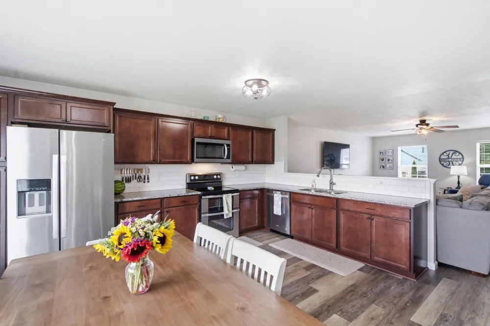 58853 Blue Stem Circle Mattawan, MI 49071