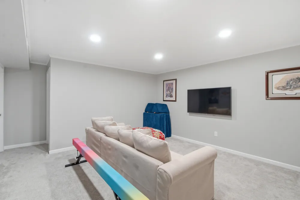 58853 Blue Stem Circle Mattawan, MI 49071