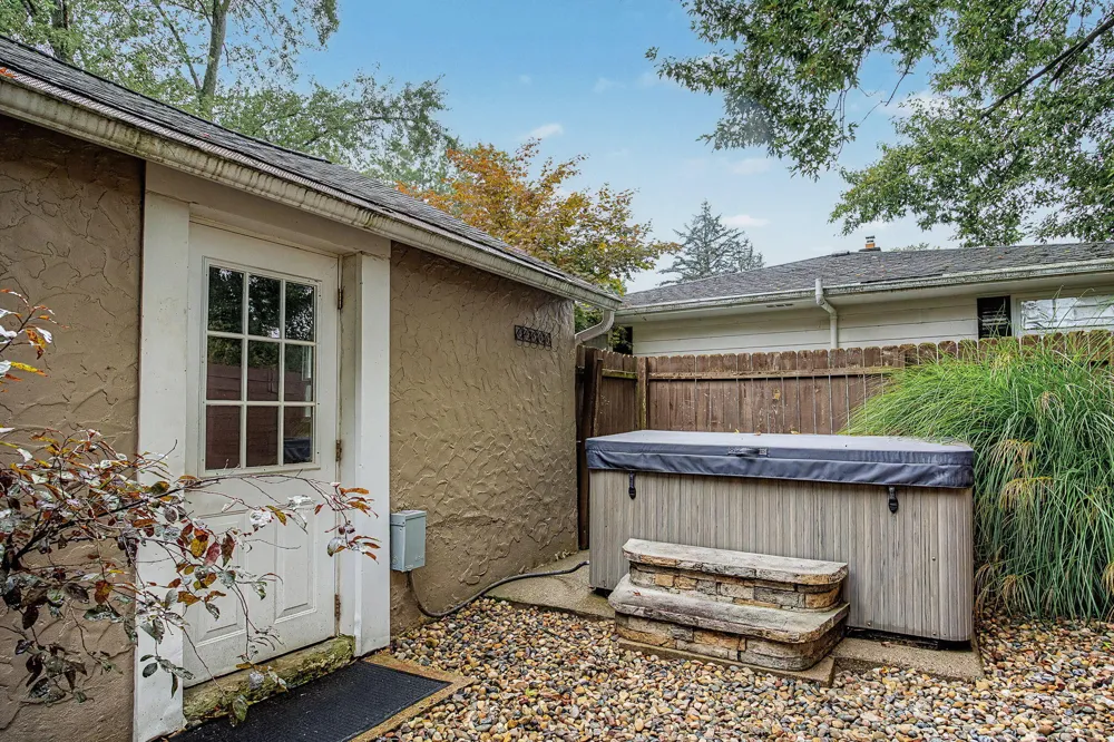 352 Dunham Drive Battle Creek, MI 49015
