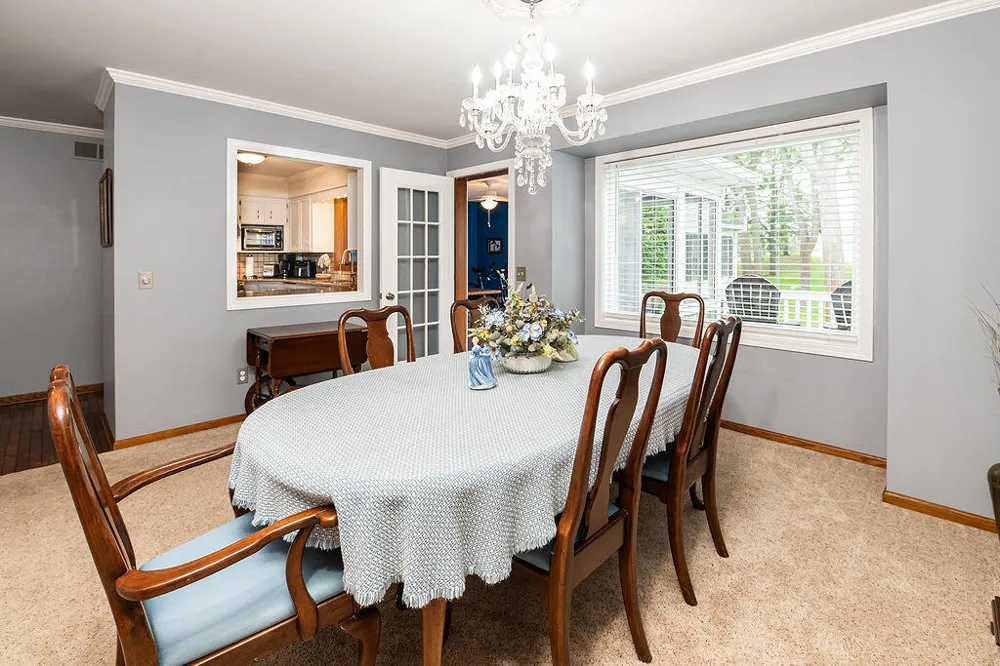 8259 Wallinwood Springs Drive Jenison, MI 49428