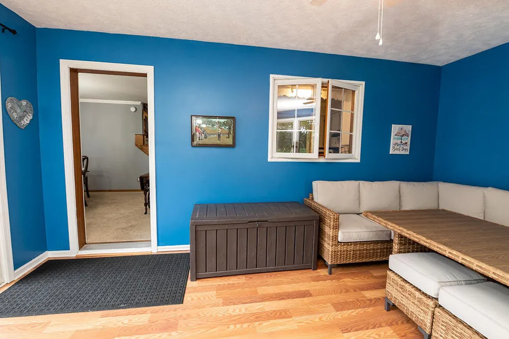 8259 Wallinwood Springs Drive Jenison, MI 49428