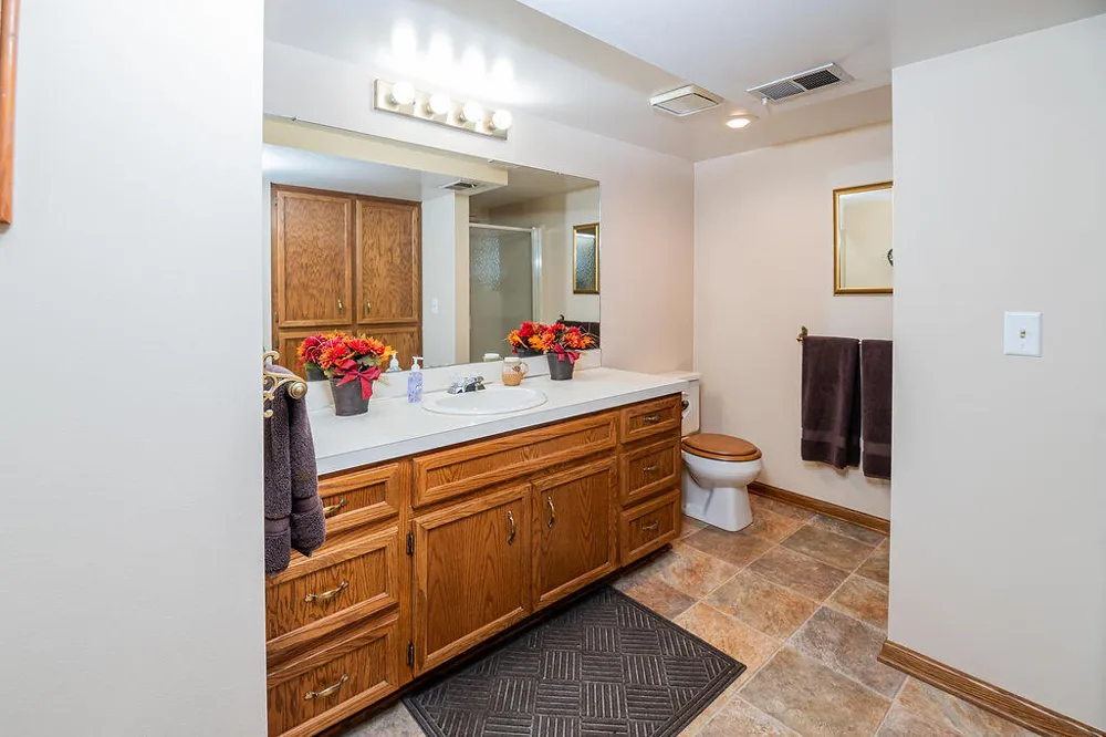 8259 Wallinwood Springs Drive Jenison, MI 49428