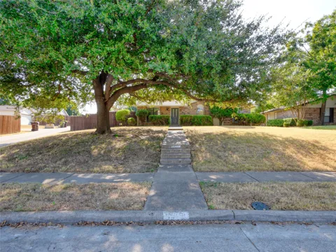 1472 Rockshire Drive