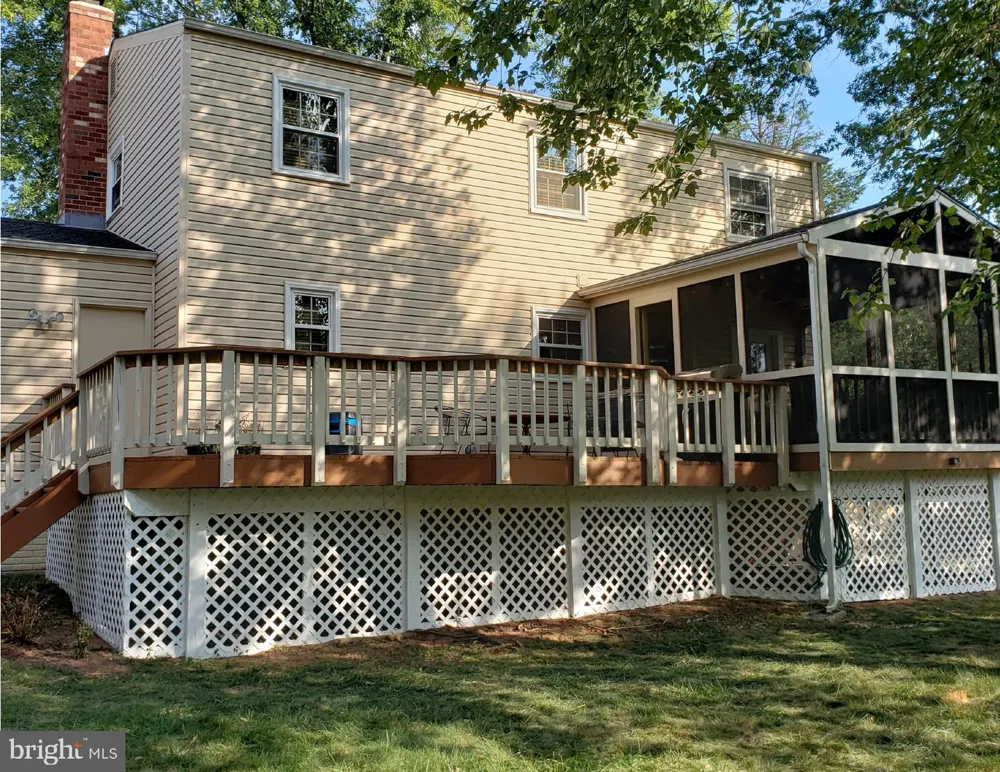 13384 BROOKFIELD COURT Chantilly, VA 20151