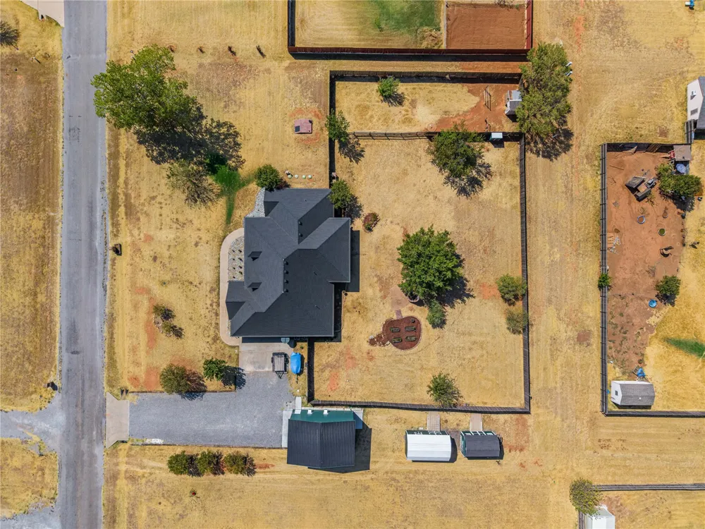296 Prairie View Drive Elgin, OK 73538