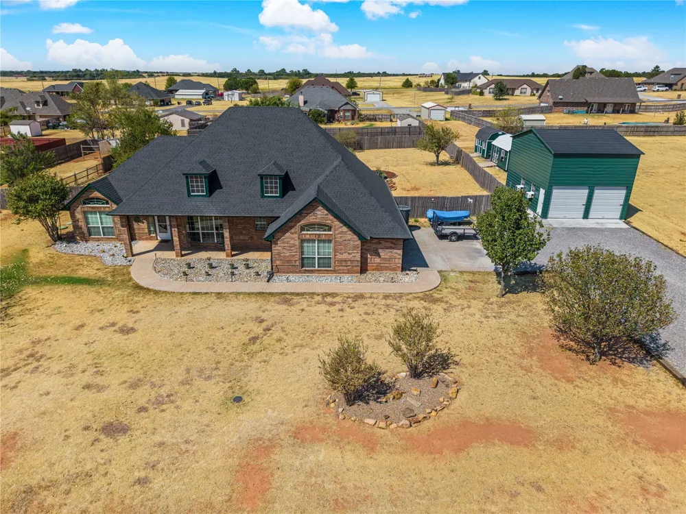 296 Prairie View Drive Elgin, OK 73538
