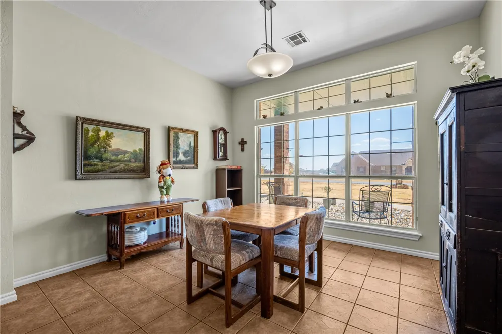 296 Prairie View Drive Elgin, OK 73538