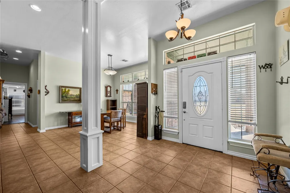 296 Prairie View Drive Elgin, OK 73538