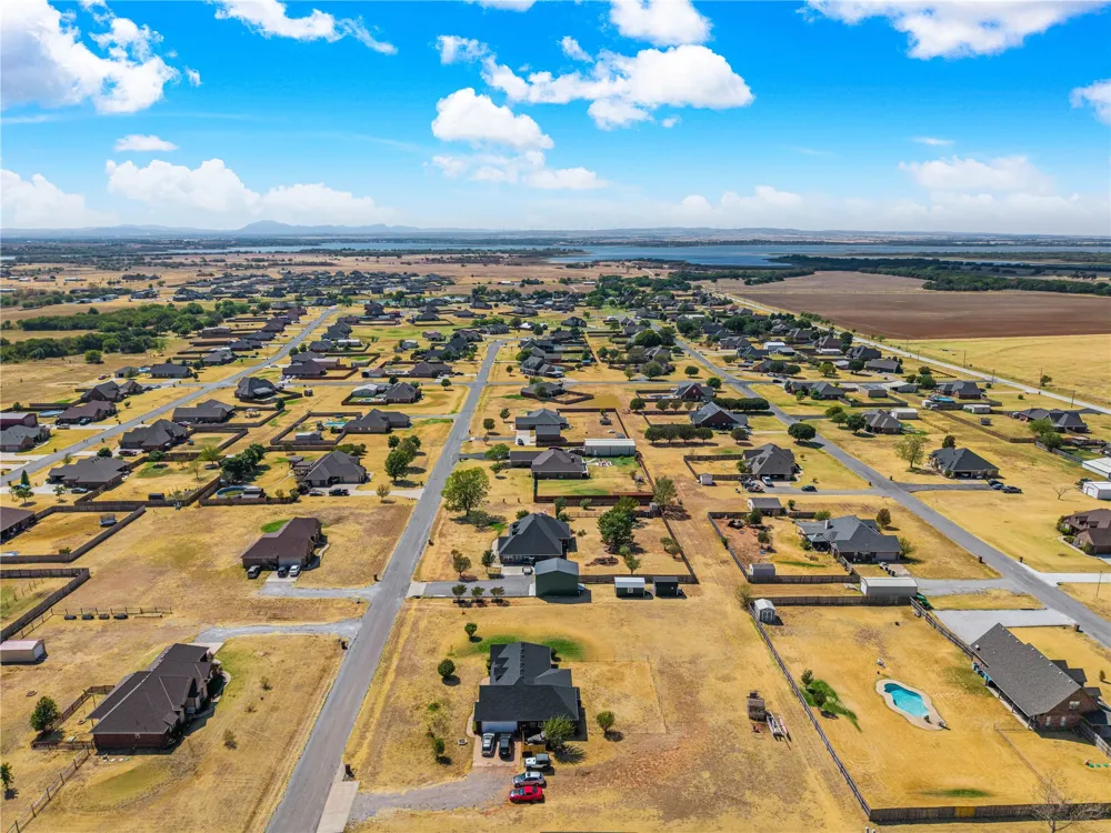 296 Prairie View Drive Elgin, OK 73538