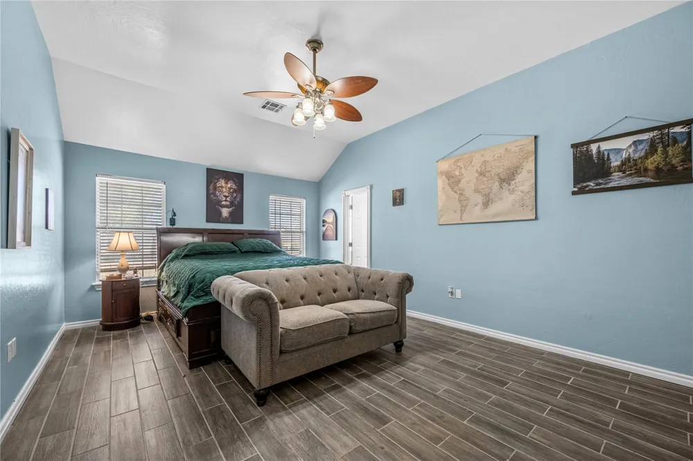 296 Prairie View Drive Elgin, OK 73538