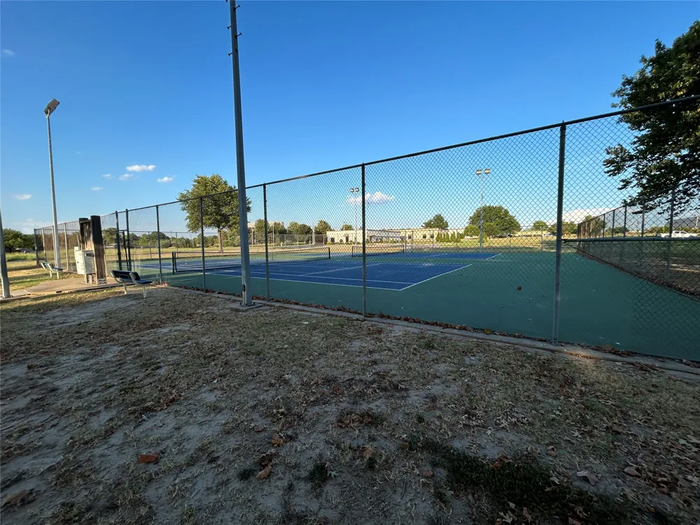 1603 W Gary Street Broken Arrow, OK 74012