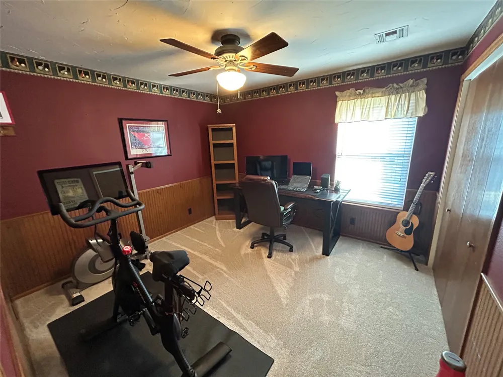 1603 W Gary Street Broken Arrow, OK 74012