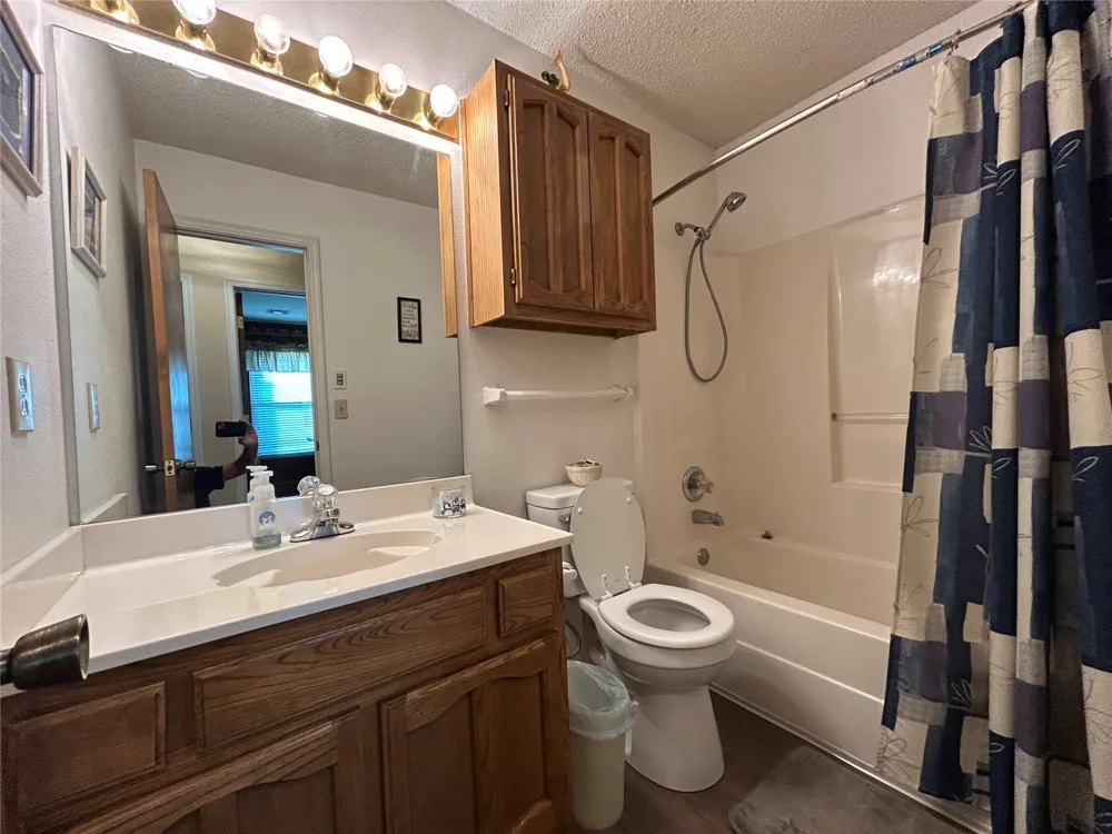 1603 W Gary Street Broken Arrow, OK 74012