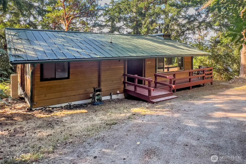 2110 Gull Way Camano Island, WA 98282